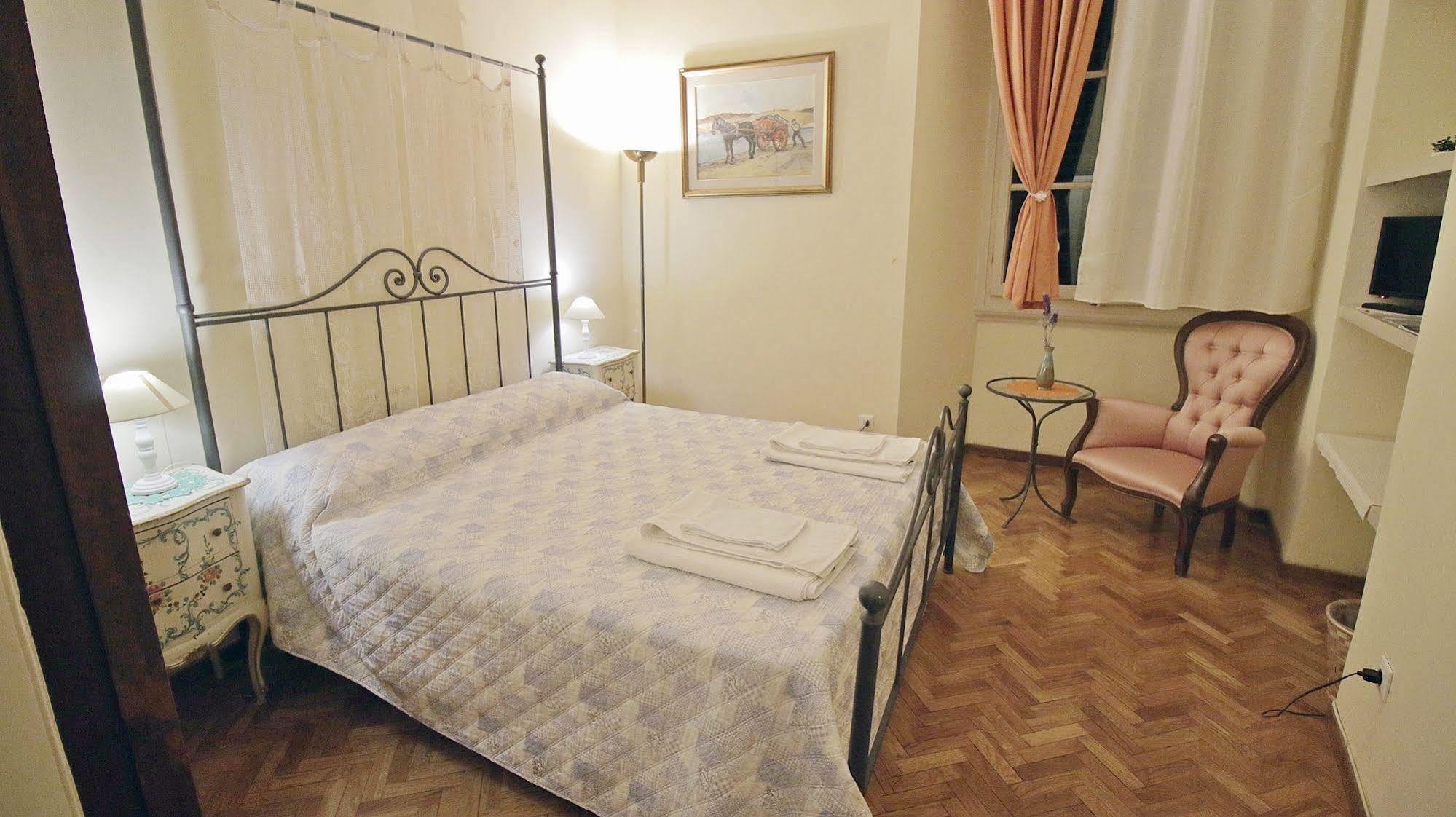 Martindago Bed & Breakfast Florence Exterior photo