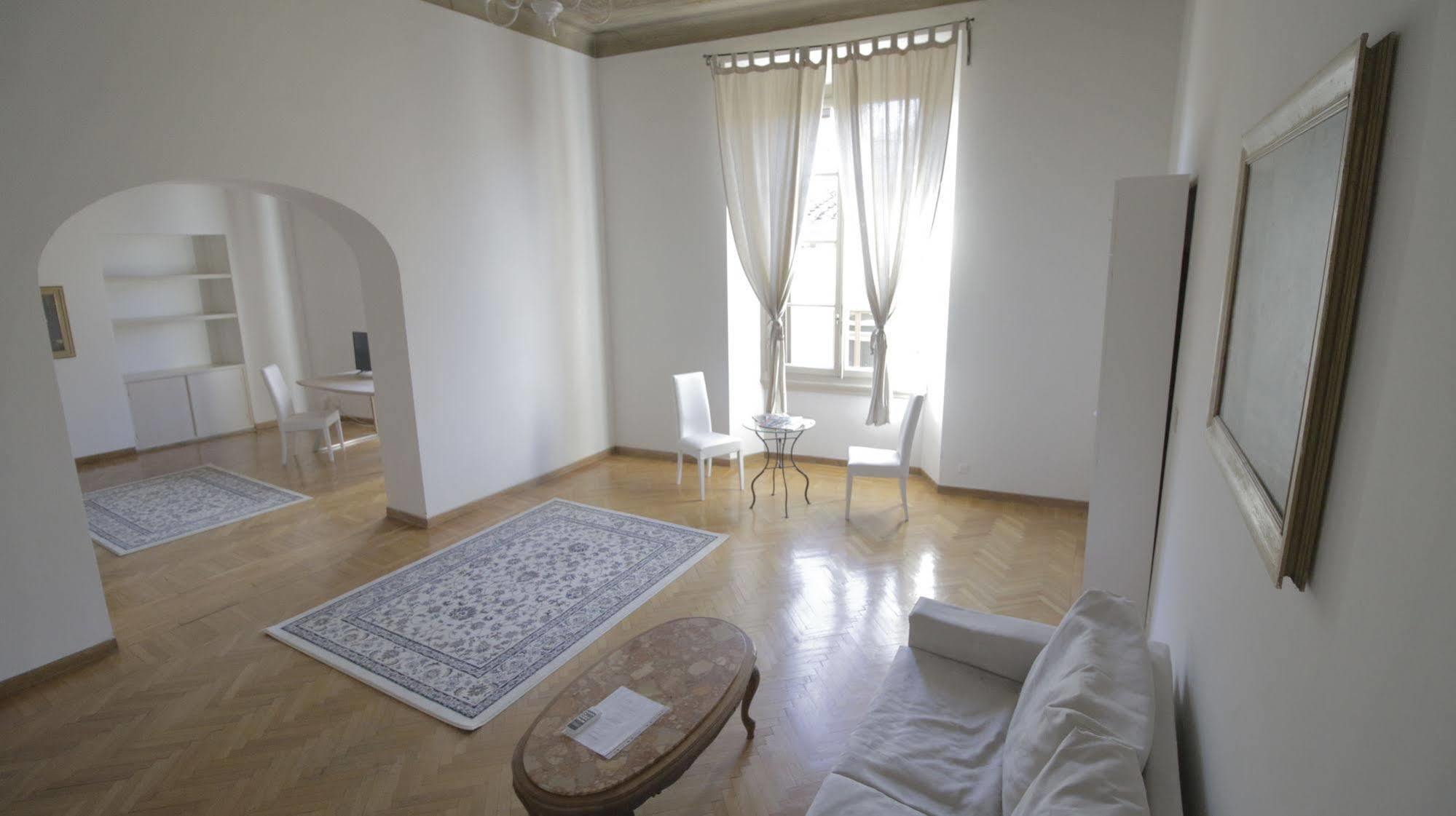 Martindago Bed & Breakfast Florence Exterior photo